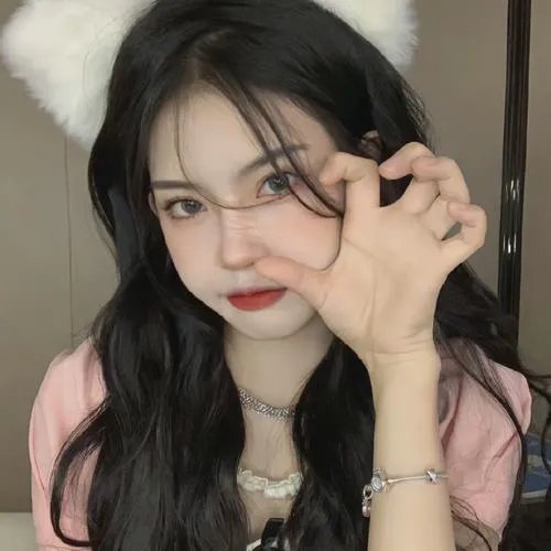 上山遇女妖，觉醒神医传承